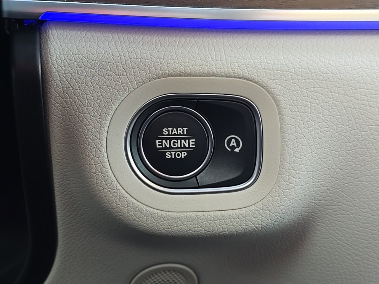 New 2026 Mercedes-Benz GLS 450 4MATIC image 23