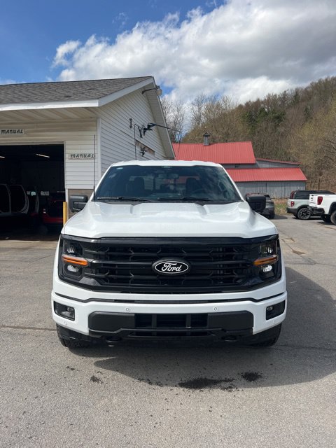 Used 2026 Ford F150 XLT AWD/4WD image 2