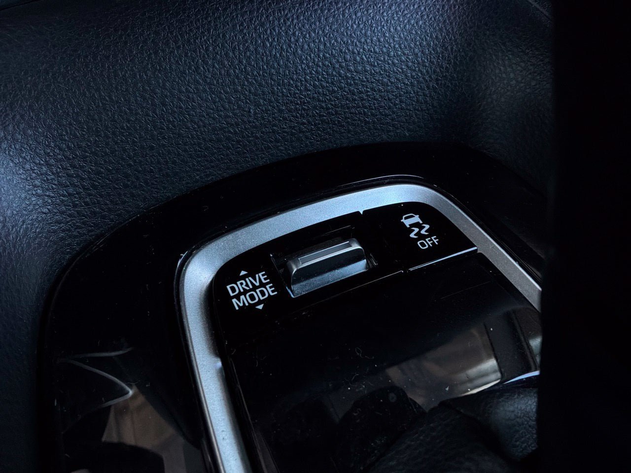 Used 2024 Toyota Corolla Sedan FWD image 26