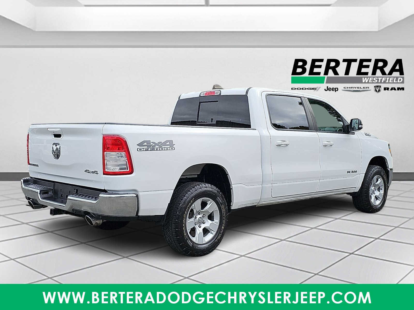 Used 2022 RAM 1500 Big Horn AWD/4WD image 6