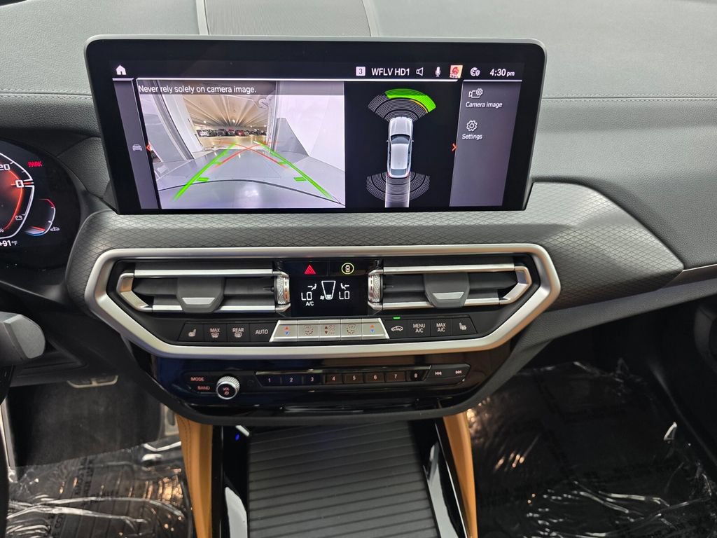 Used 2022 BMW X4 M40i AWD/4WD image 23