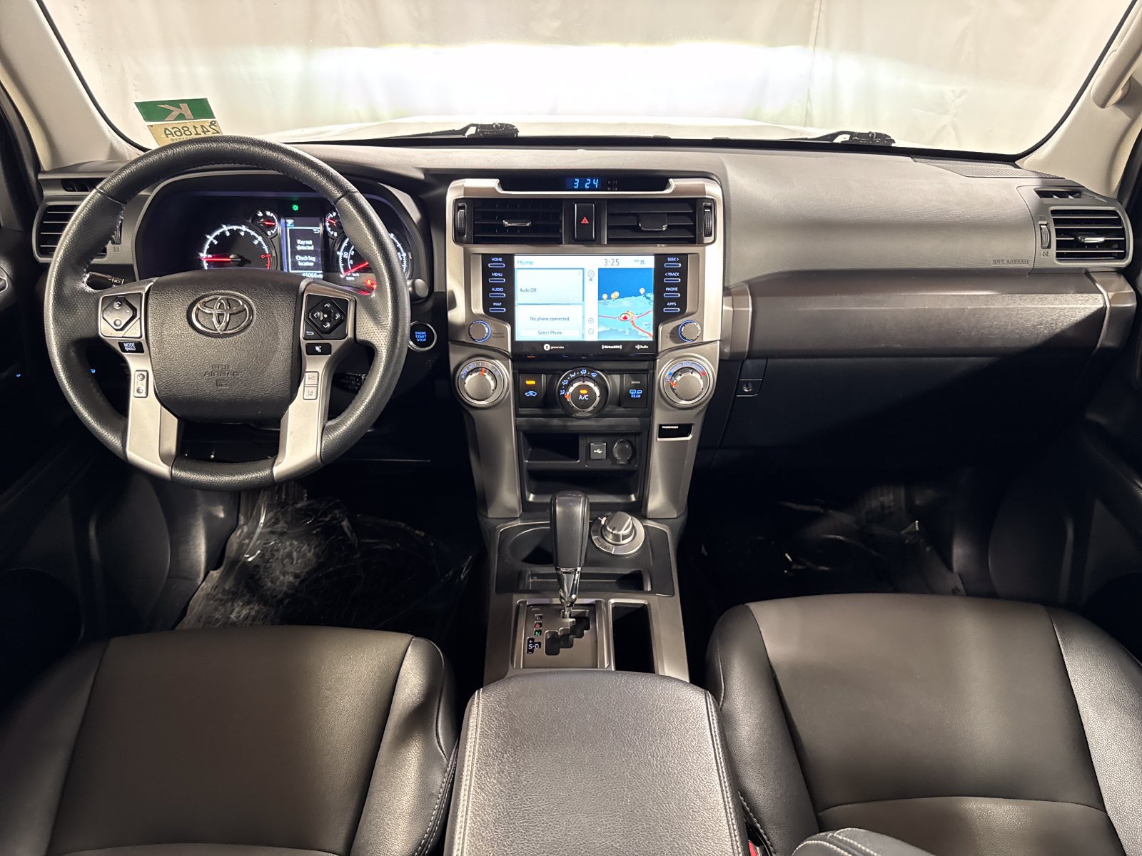 Used 2021 Toyota 4Runner SR5 Premium w/ Moonroof Package AWD/4WD image 4