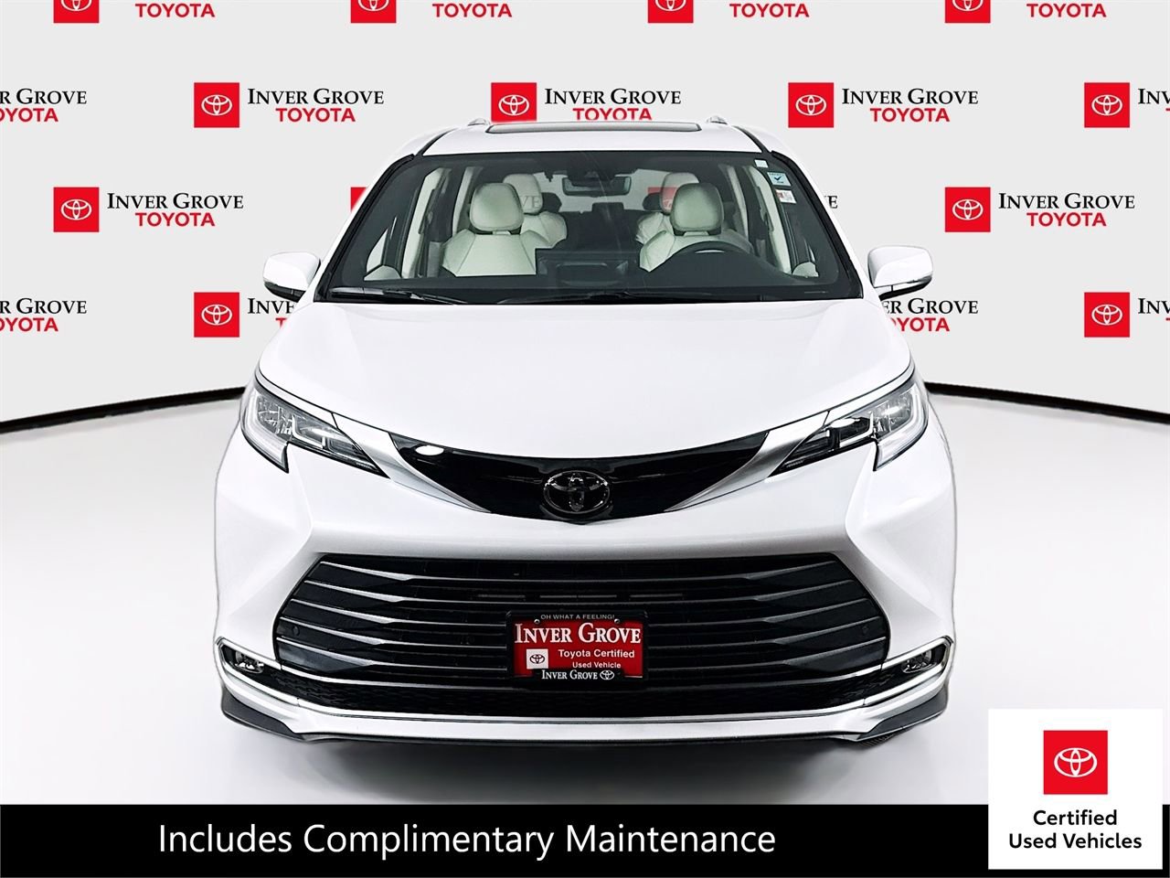 Certified 2026 Toyota Sienna Limited image 2