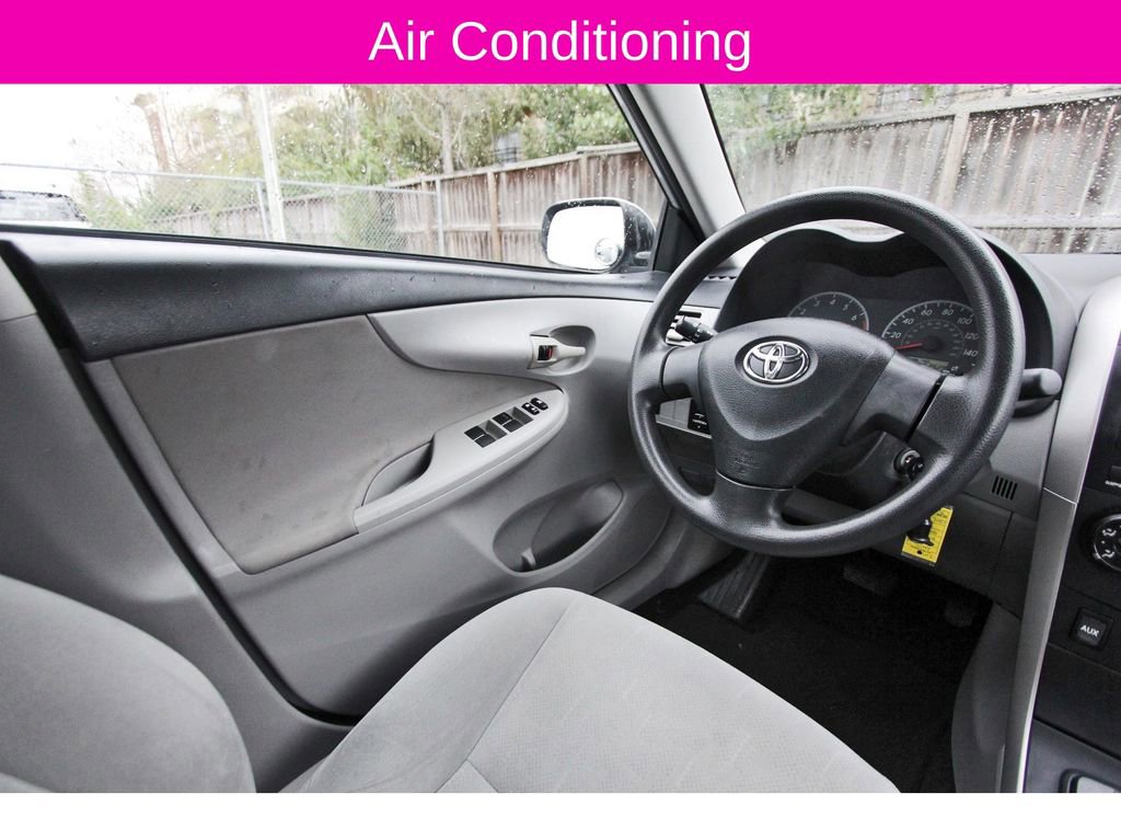 Used 2013 Toyota Corolla L image 8