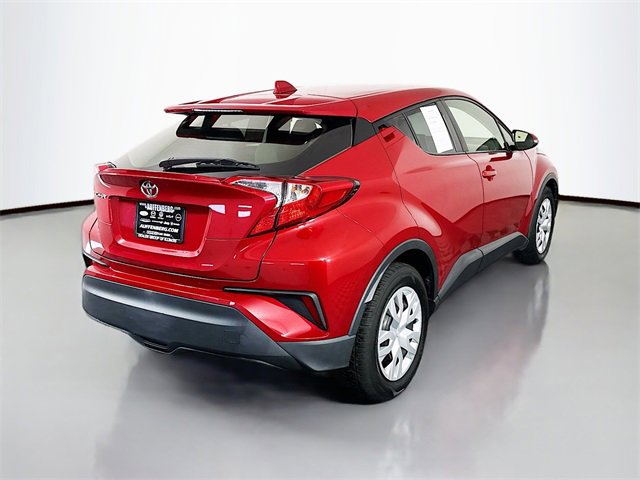 Used 2020 Toyota C-HR LE image 7