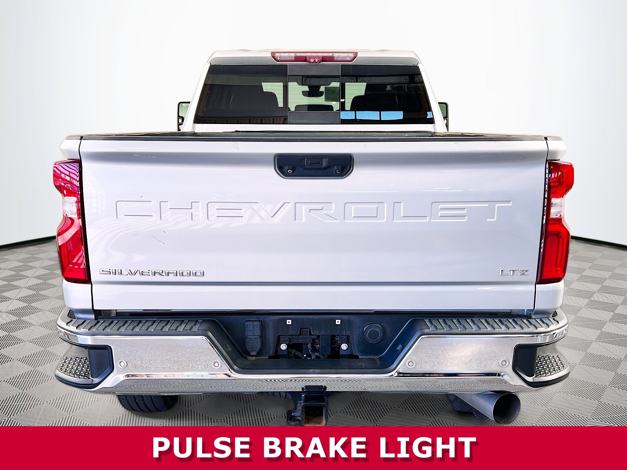 Used 2020 Chevrolet Silverado 3500 LTZ w/ LTZ Premium Package image 30