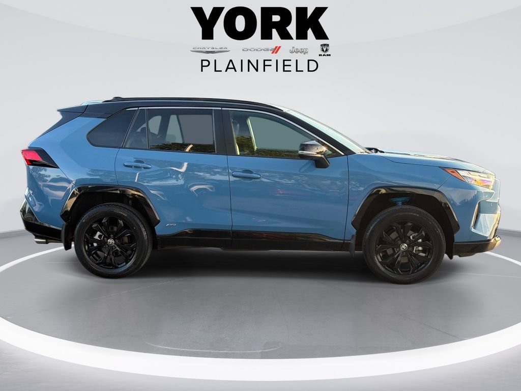 Used 2023 Toyota RAV4 XSE AWD/4WD image 4