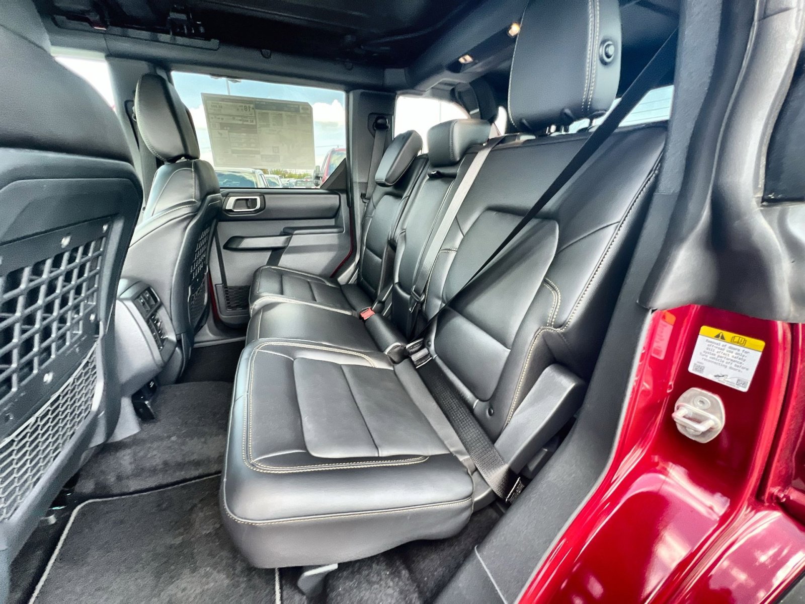 New 2025 Ford Bronco Badlands w/ Sasquatch Package image 24