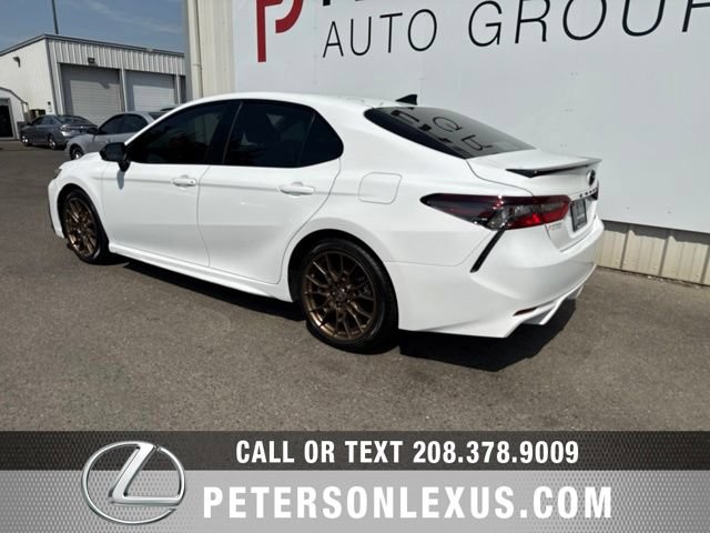 Used 2023 Toyota Camry SE FWD image 6