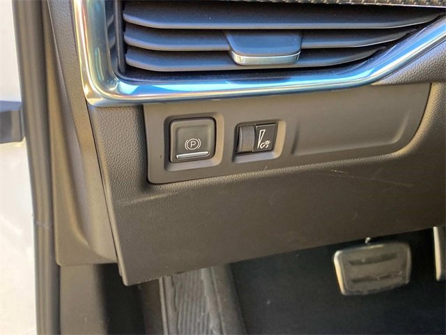 Used 2021 Cadillac XT4 Sport w/ Cold Weather Package image 17