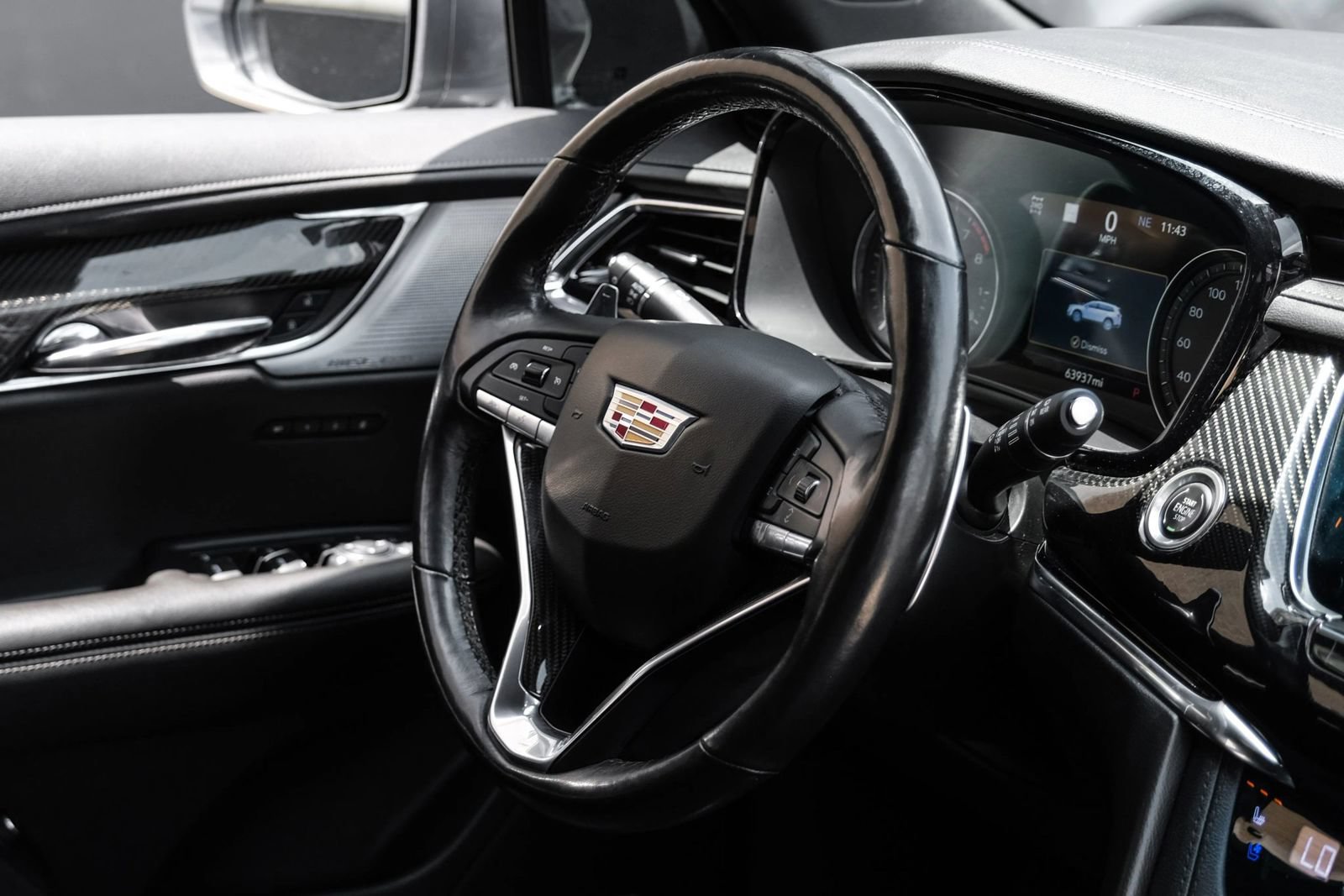 Used 2020 Cadillac XT6 Sport AWD/4WD image 16
