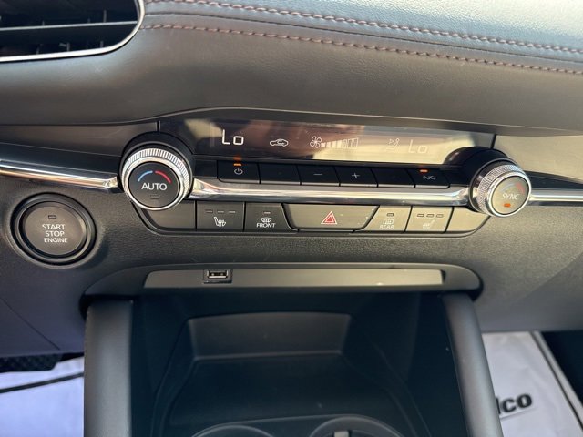 Used 2021 MAZDA MAZDA3 s image 17