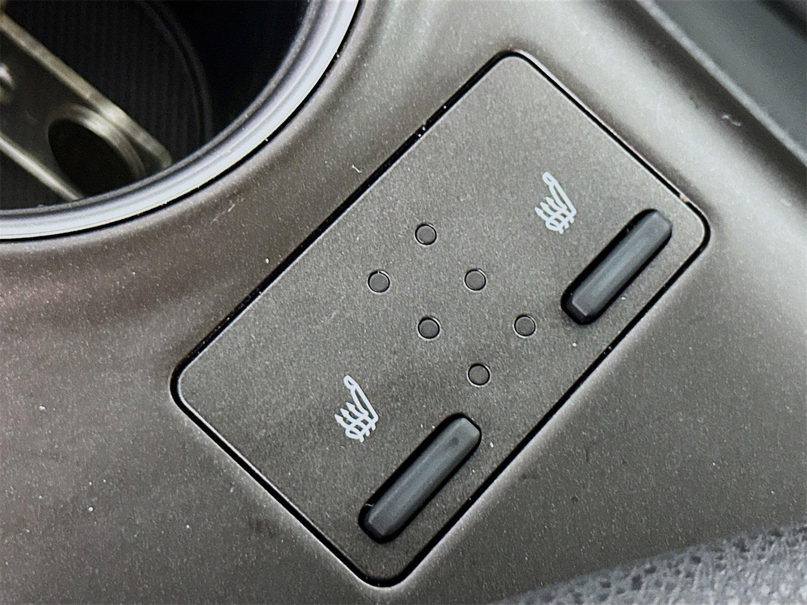 Used 2023 Toyota Camry XLE image 21