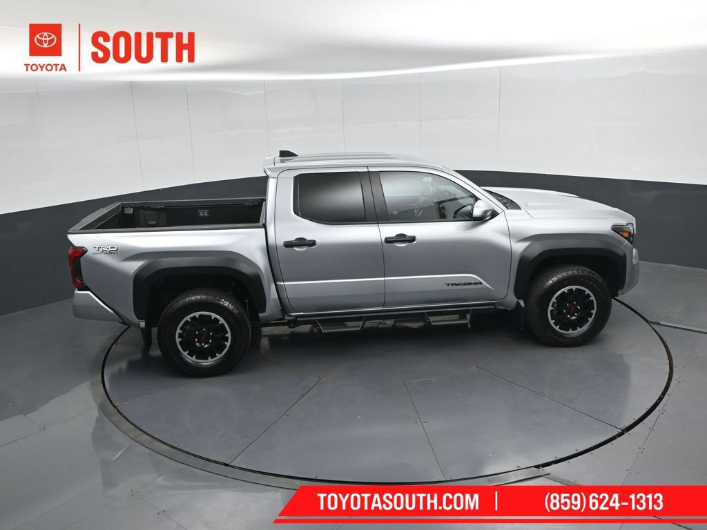 Used 2025 Toyota Tacoma TRD Off-Road w/ TRD Off Road Upgrade Package image 43