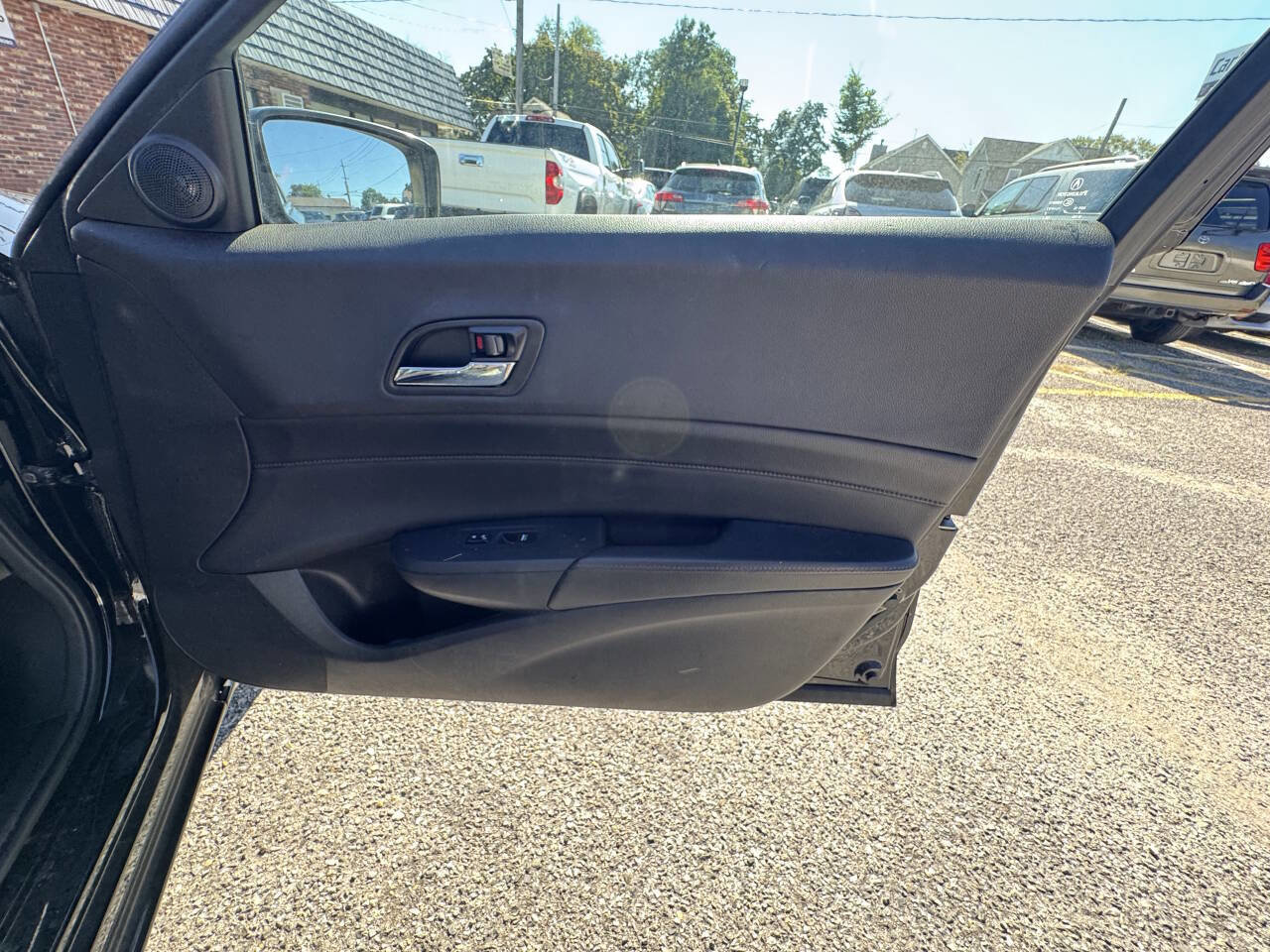 Used 2014 Acura ILX 2.0L w/Premium 4dr Sedan Packa image 52