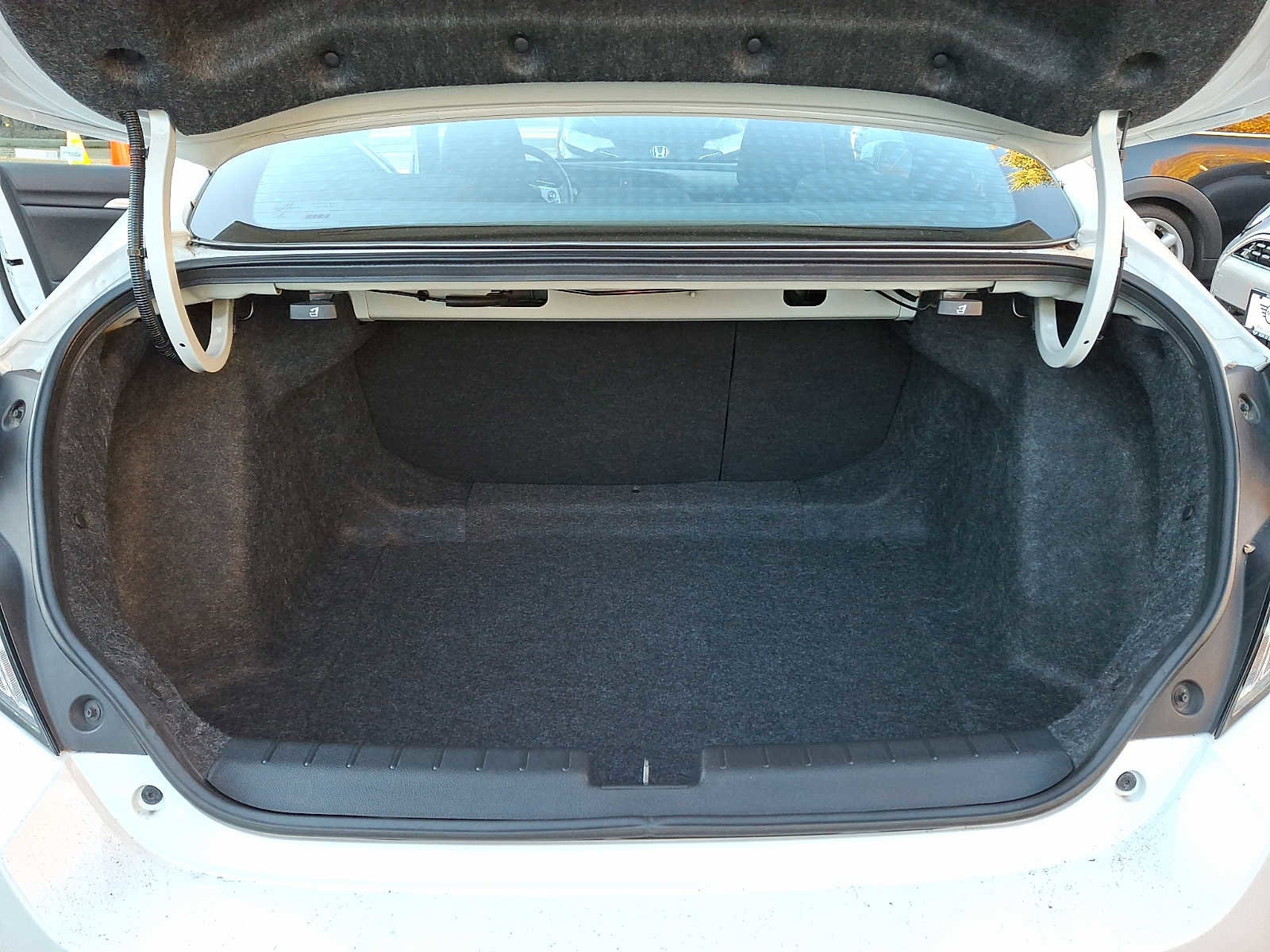 Used 2019 Honda Civic LX image 27