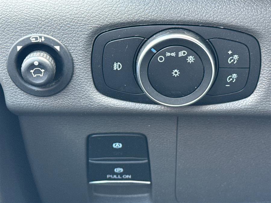 Used 2023 Ford Transit 350 XLT image 52