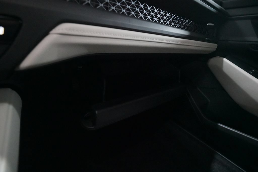 Certified 2023 Honda Accord EX image 29