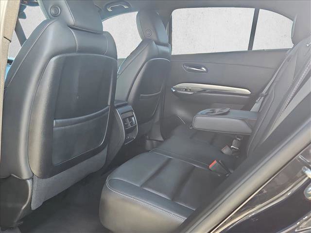 Used 2023 Cadillac XT4 Premium Luxury image 19