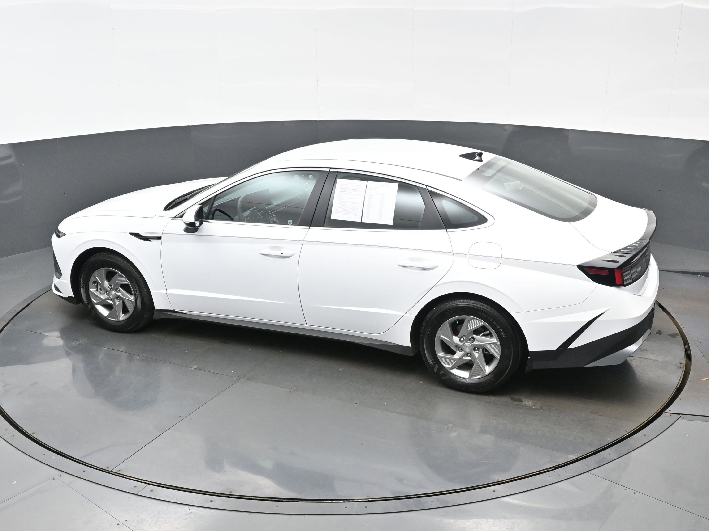 Certified 2026 Hyundai Sonata SE FWD image 33