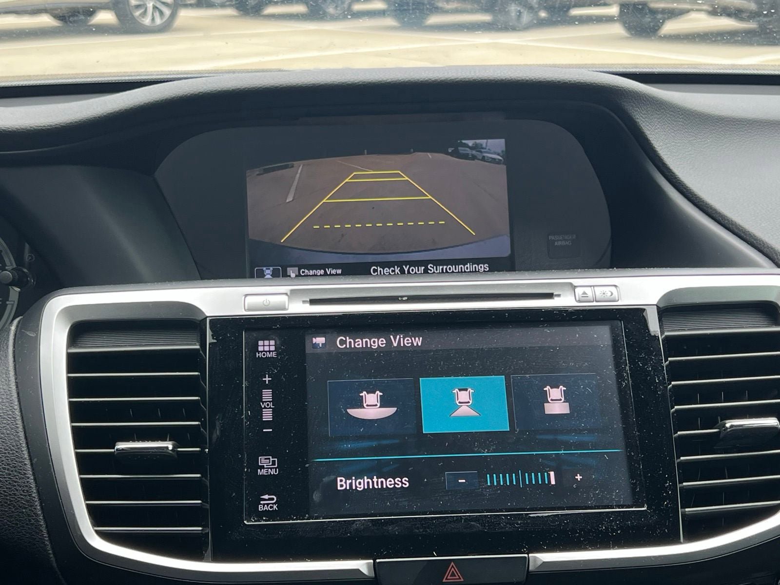 Used 2017 Honda Accord Touring image 32