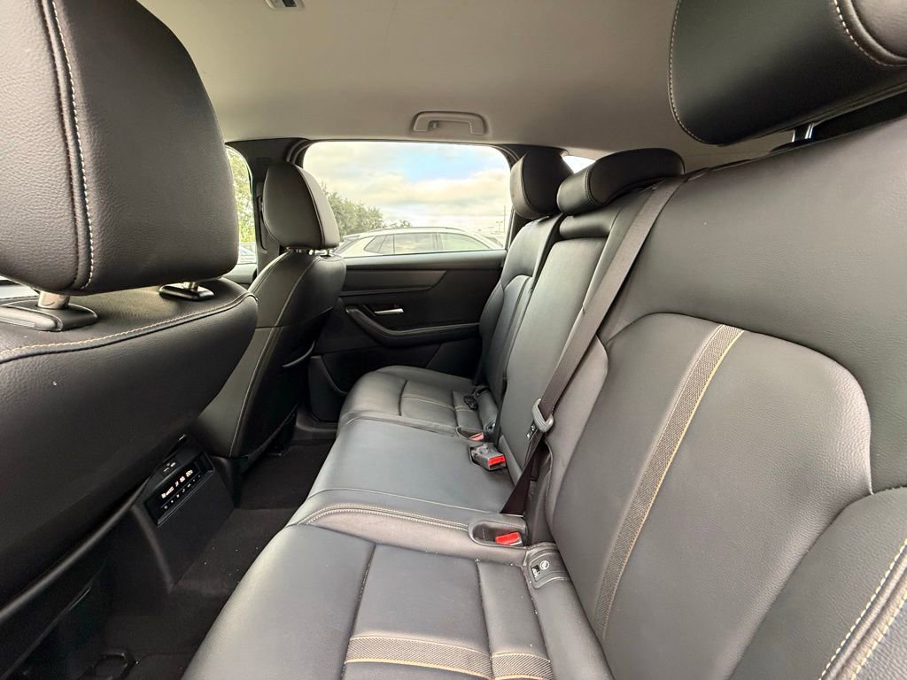 Used 2025 MAZDA CX-90 3.3 Turbo w/ Select Package image 13