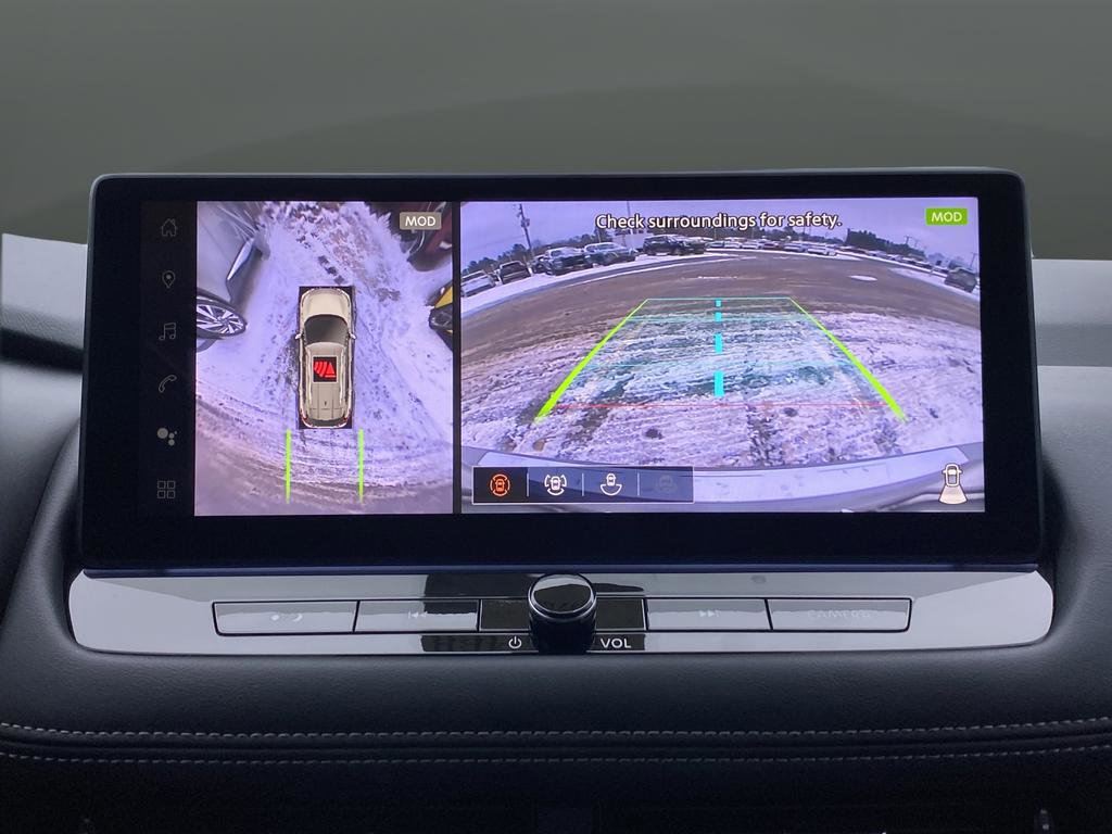 Used 2025 Nissan Rogue SL w/ SL Premium Package image 11