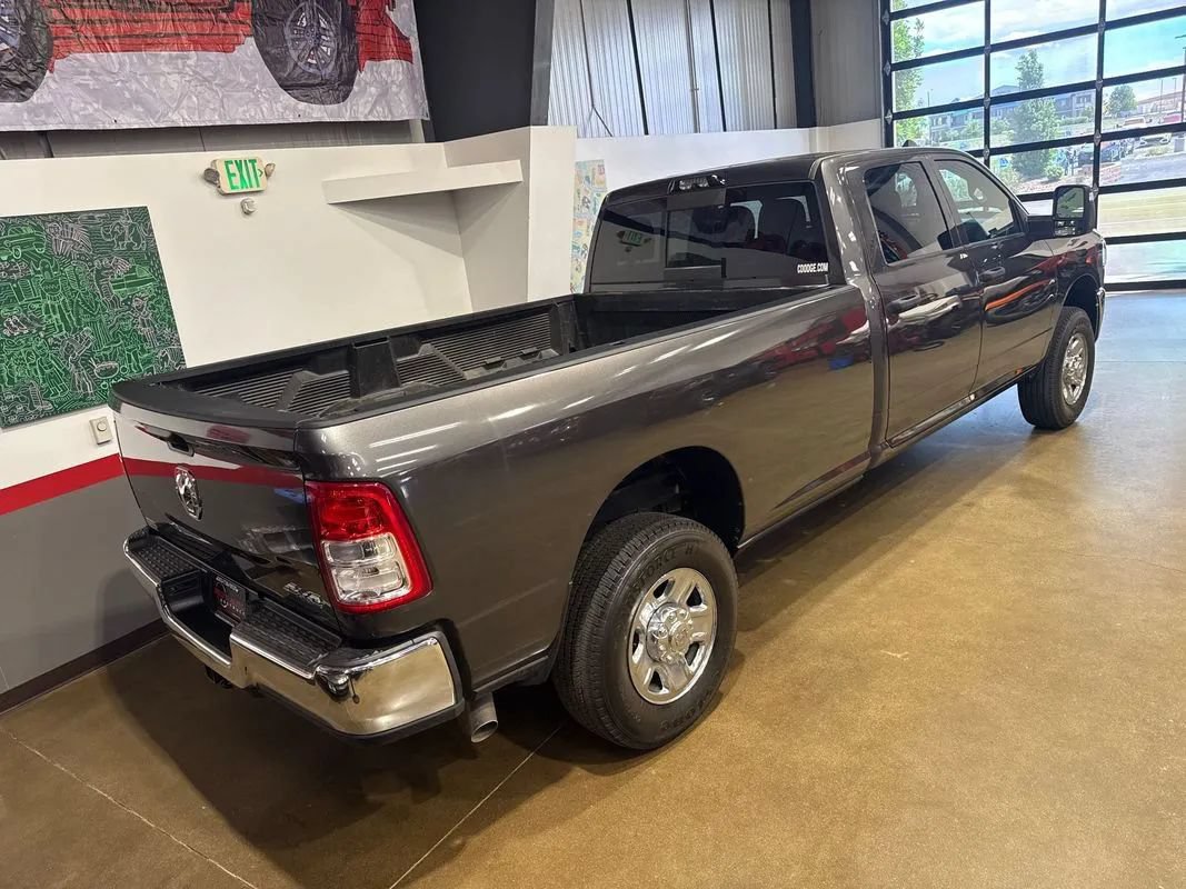 Used 2024 RAM 2500 Tradesman w/ Chrome Appearance Group AWD/4WD image 28