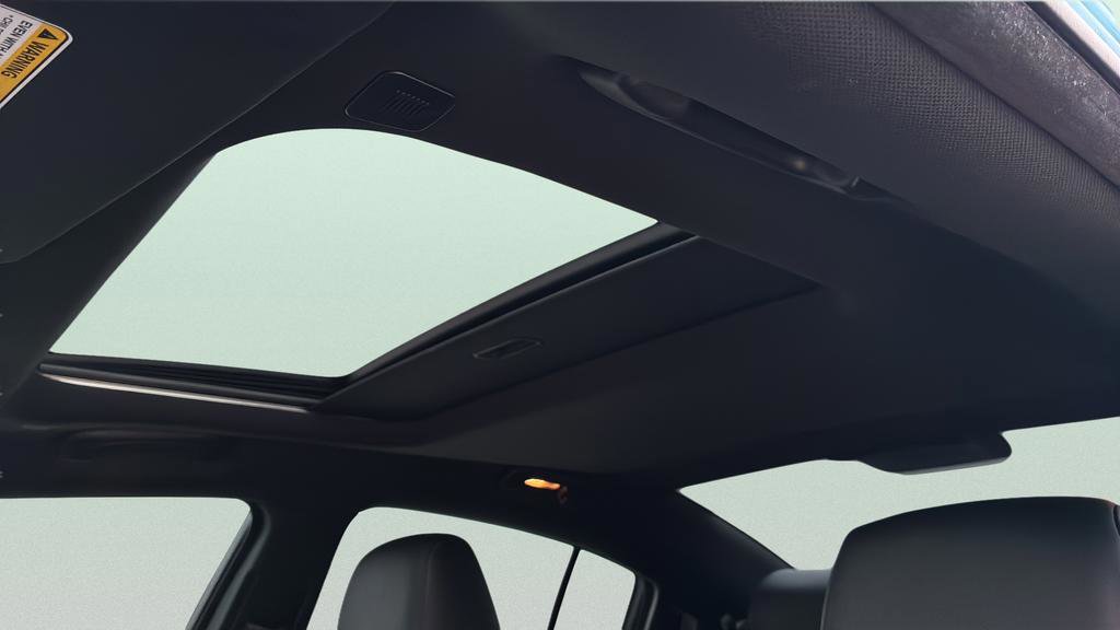 Used 2023 Dodge Charger R/T w/ Daytona Edition Group image 14