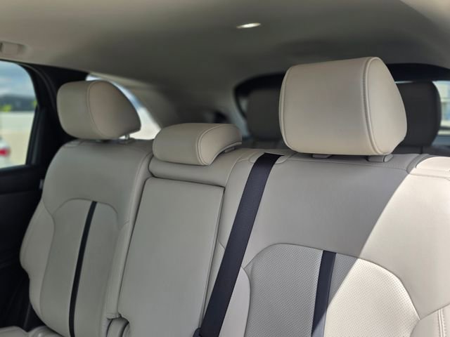 Certified 2024 MAZDA CX-90 Plug-In Hybrid w/ Preferred image 18