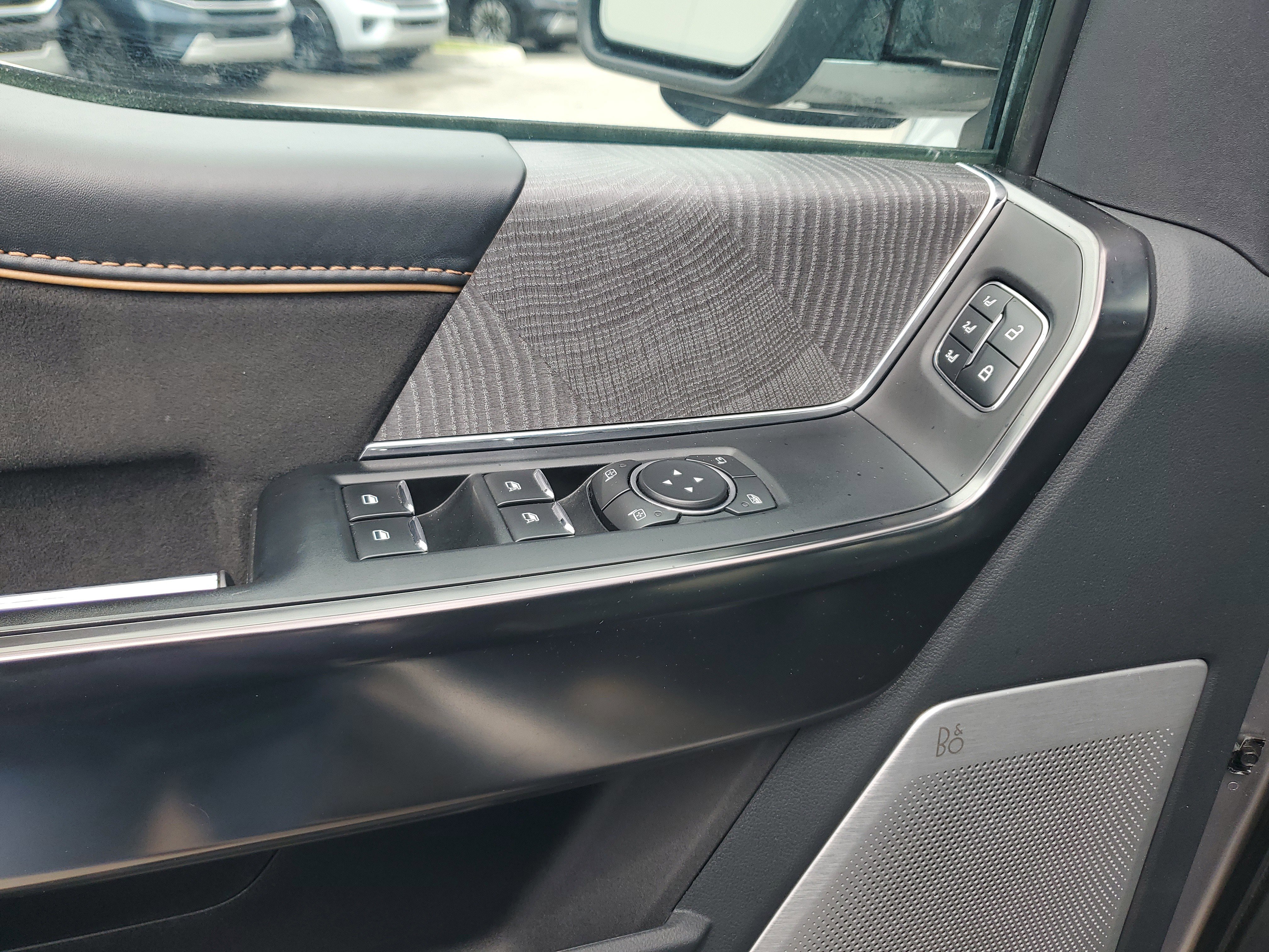 Used 2021 Ford F150 Platinum w/ Equipment Group 701A High image 26