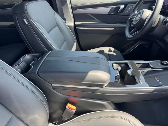 Certified 2025 Buick Enclave Preferred image 8