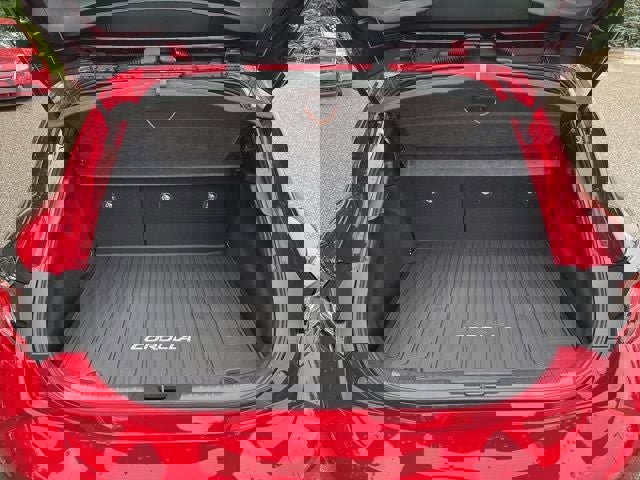 Used 2025 Toyota Corolla SE w/ SE Package image 11