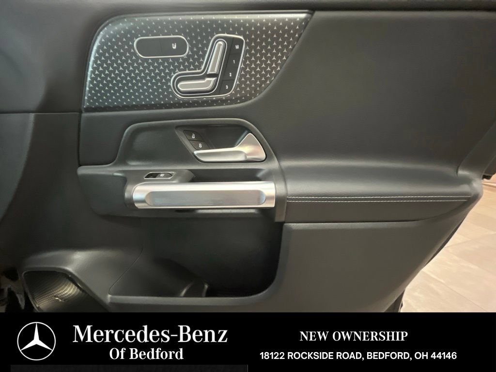 Used 2026 Mercedes-Benz GLB 250 4MATIC image 19