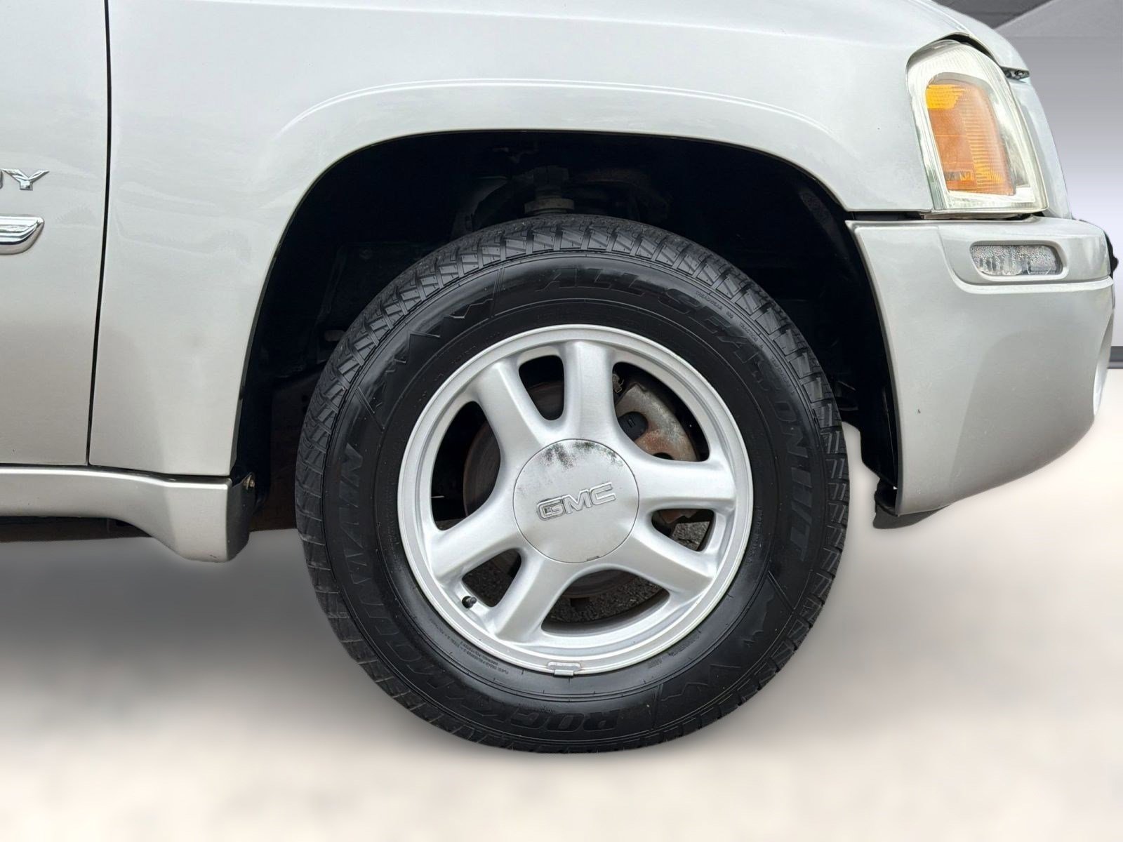 Used 2006 GMC Envoy SLE image 12