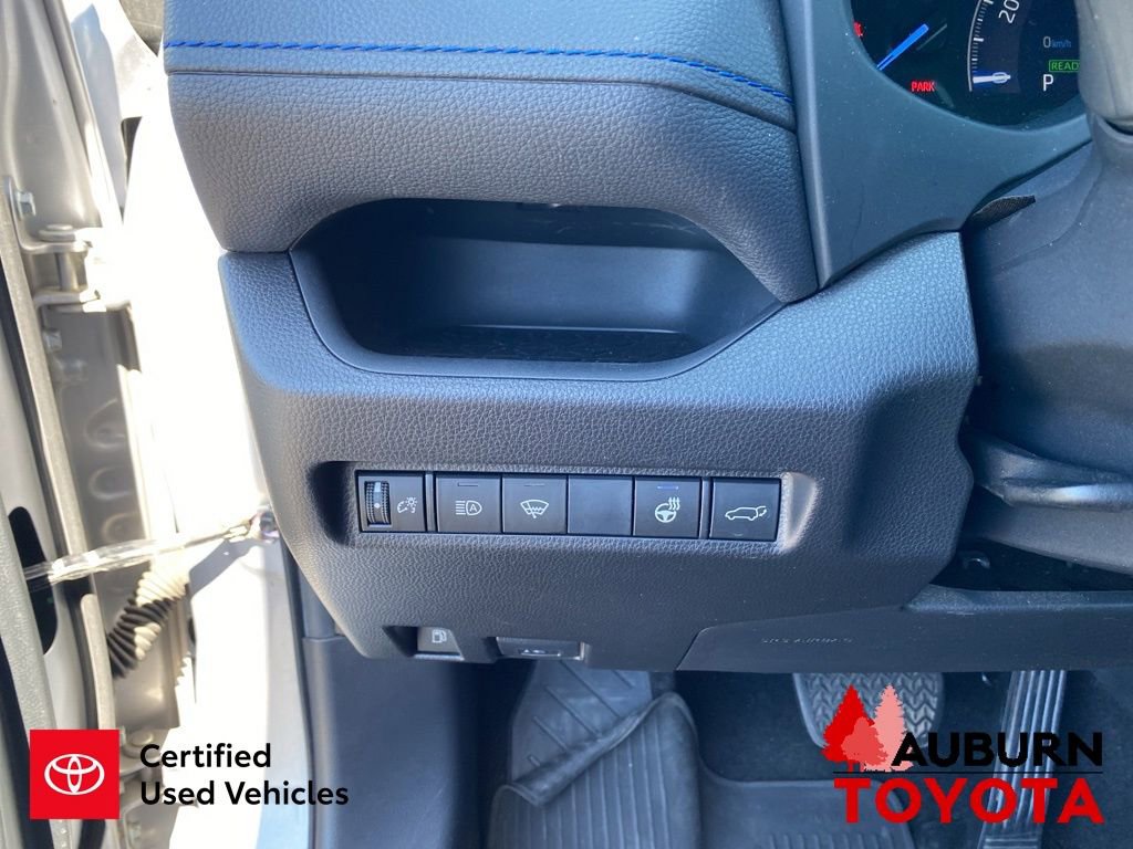 Certified 2020 Toyota RAV4 XSE AWD/4WD image 36