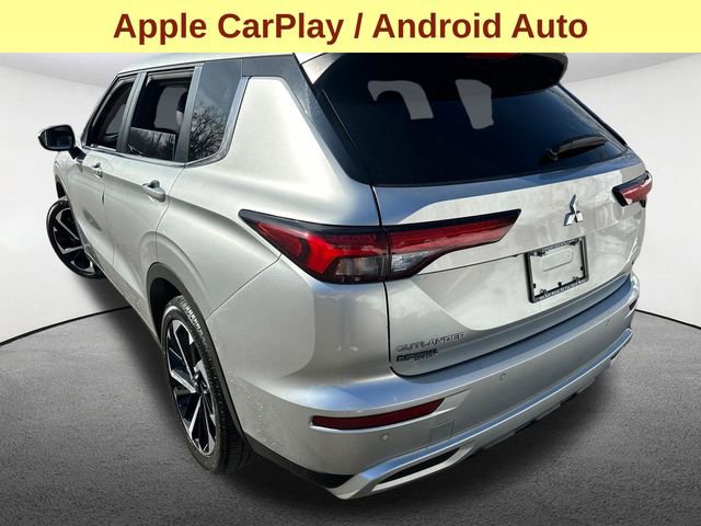 Used 2024 Mitsubishi Outlander SE image 8
