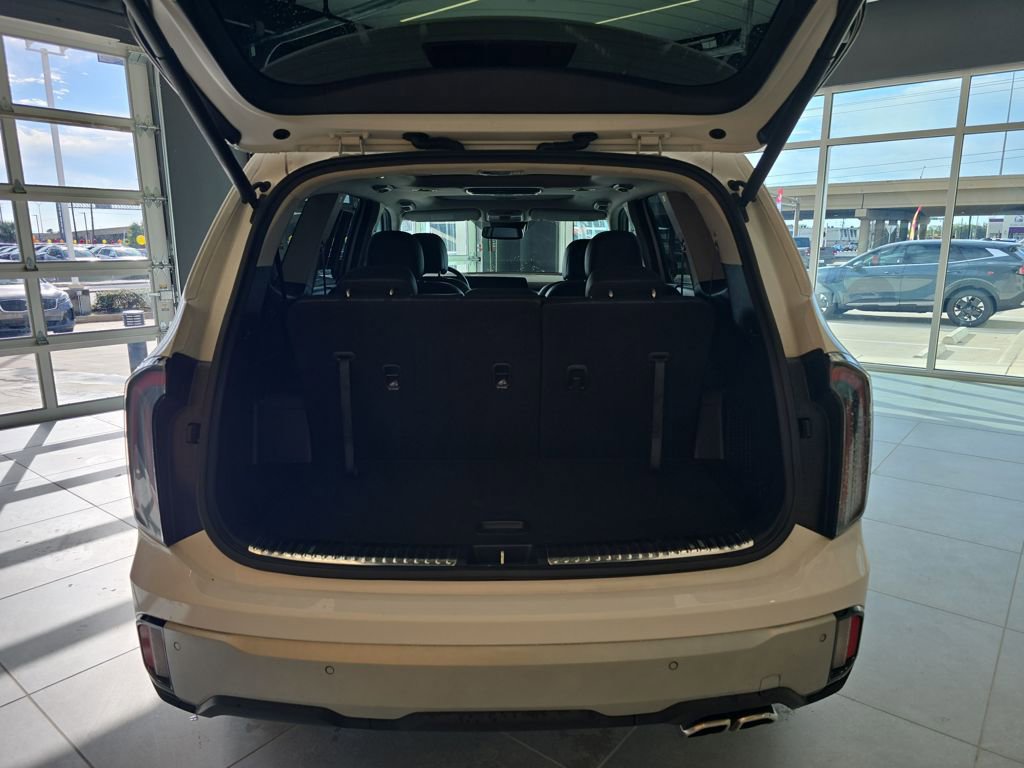 Used 2023 Kia Telluride SX image 29