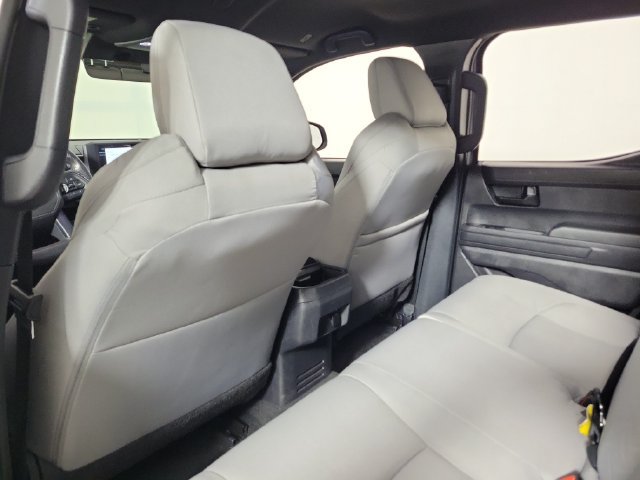 Used 2025 Toyota Tacoma SR5 AWD/4WD image 11