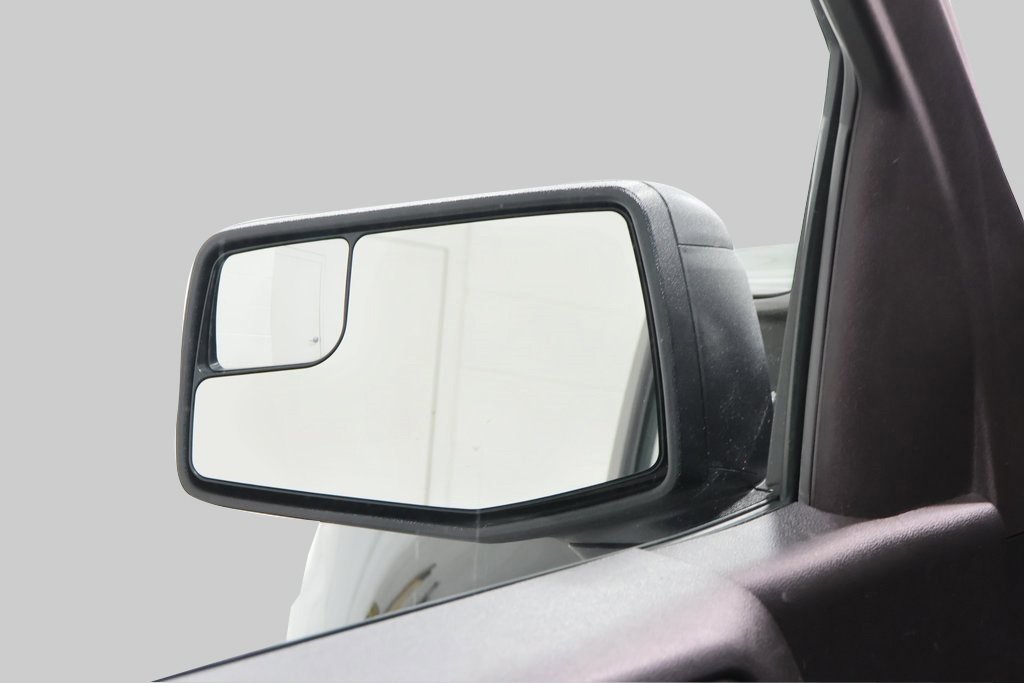 Used 2023 Chevrolet Silverado 1500 Custom image 22