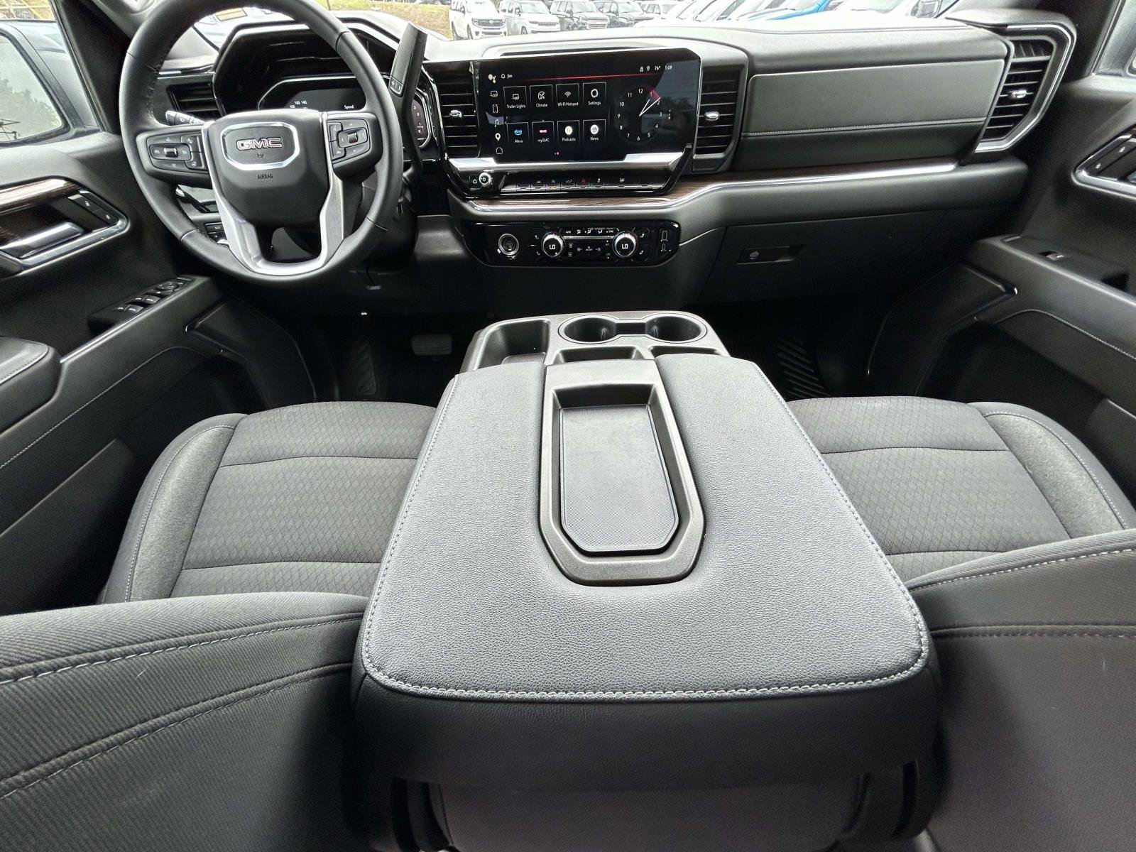Used 2023 GMC Sierra 1500 Elevation AWD/4WD image 12