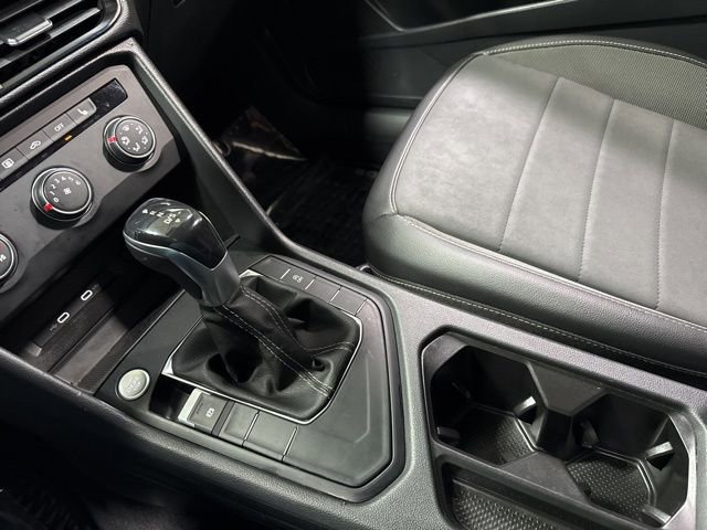 Used 2022 Volkswagen Taos SE image 22