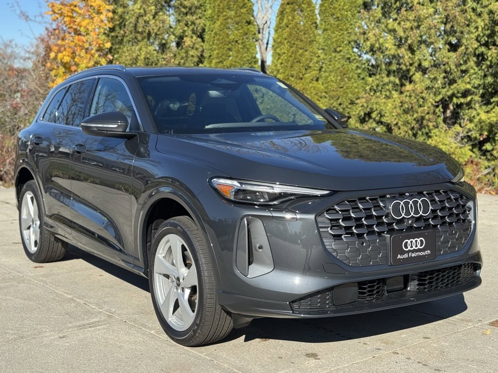 New 2025 Audi Q5 Premium Plus