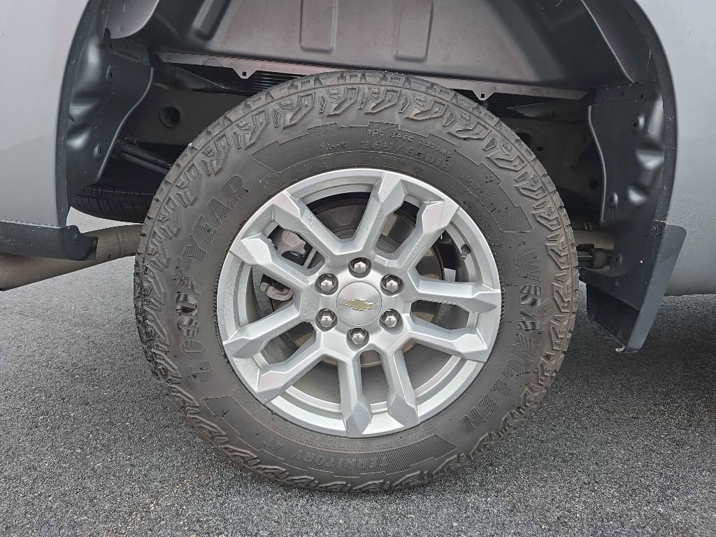 Used 2023 Chevrolet Silverado 1500 LT image 4