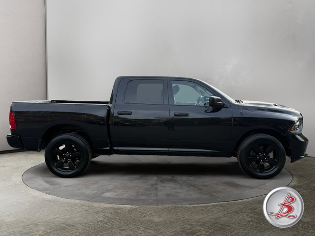Used 2019 RAM 1500 Express w/ Wheel & Sound Group AWD/4WD image 8