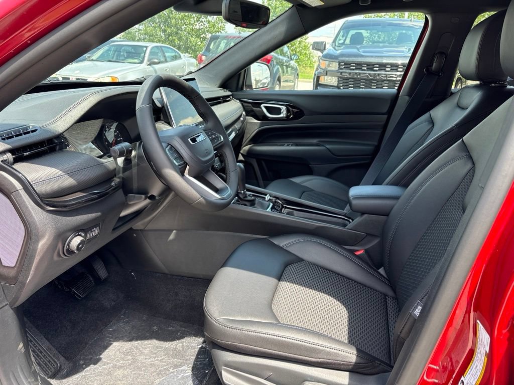 New 2026 Jeep Compass Latitude AWD/4WD image 7