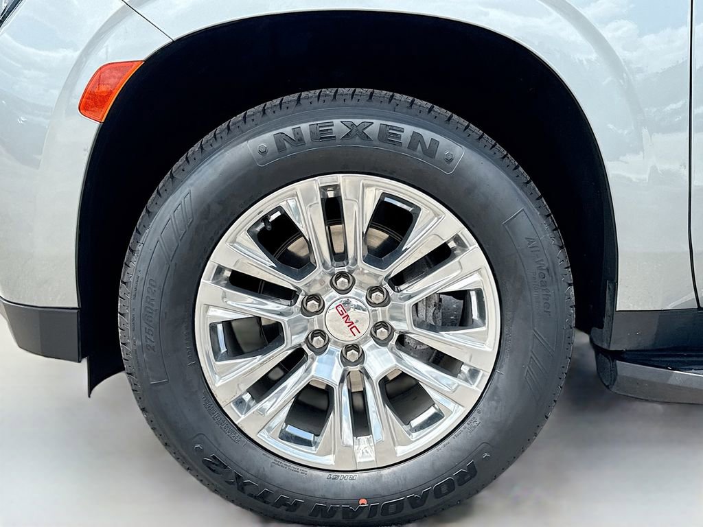 Used 2024 GMC Yukon Denali RWD image 44