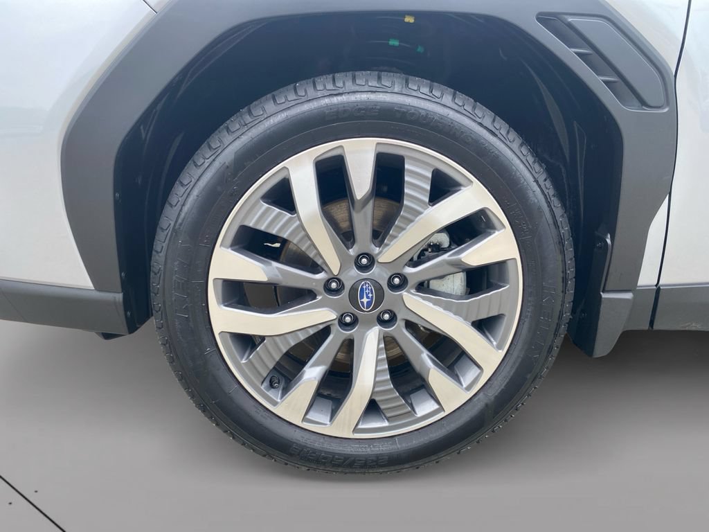 Used 2025 Subaru Forester Touring AWD/4WD image 9
