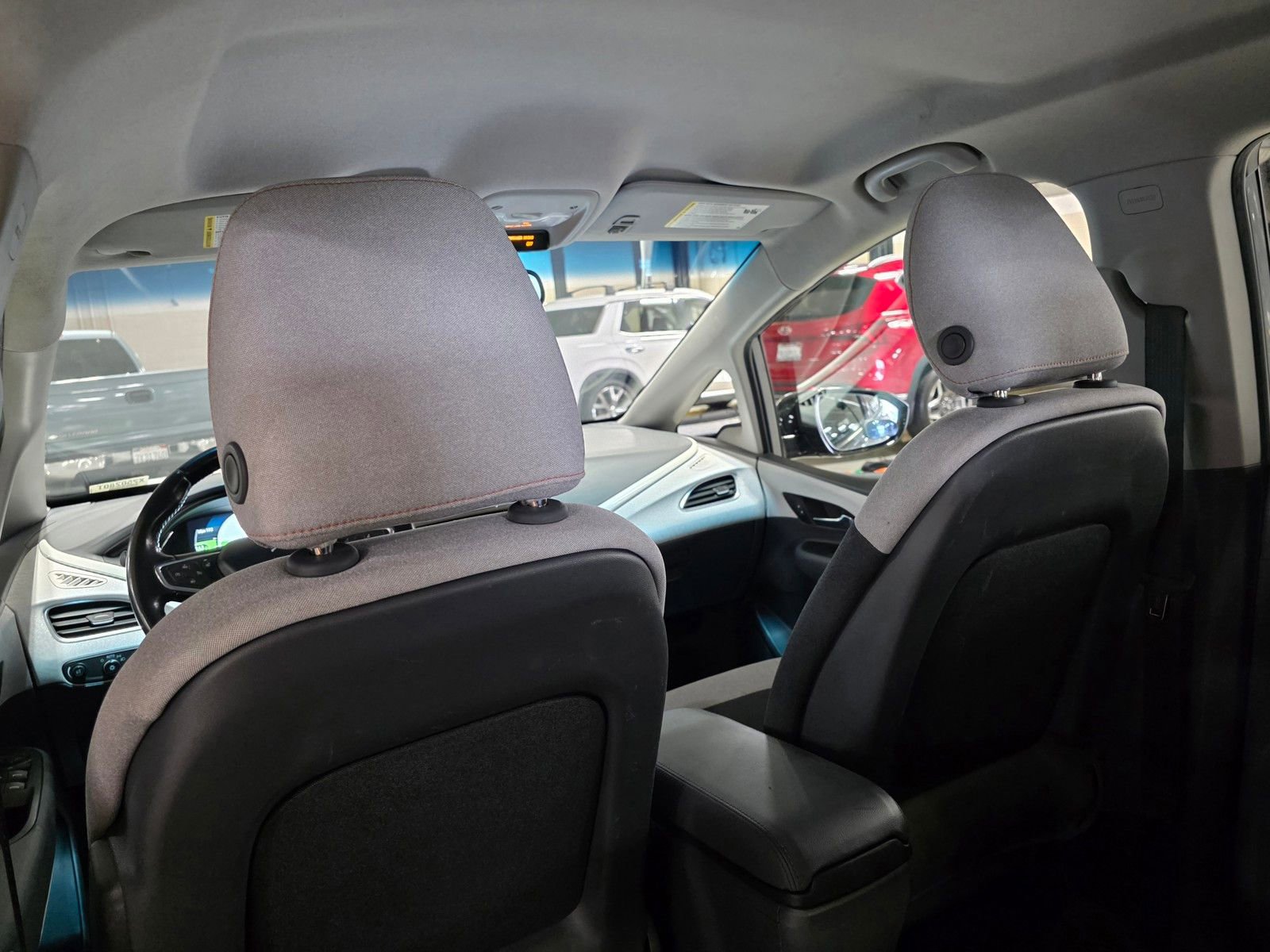 Used 2020 Chevrolet Bolt LT FWD image 15