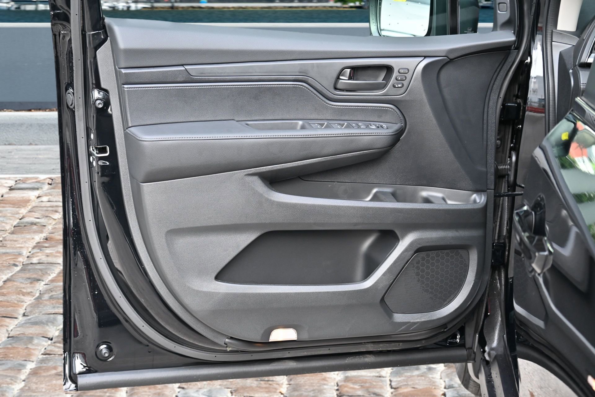 New 2026 Honda Odyssey Sport-L image 10